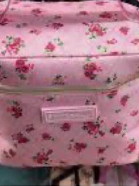 BETSEY JOHNSON LUNCHBOX TOTE PINK ZIPPERED TOP W/STRAP NWT